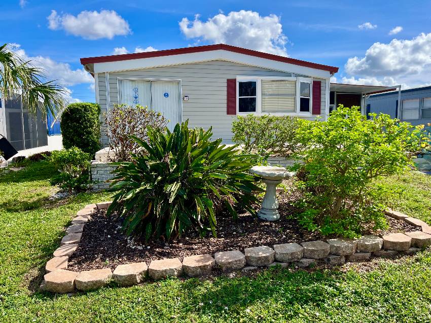 440 Cobia a Venice, FL Mobile or Manufactured Home for Sale